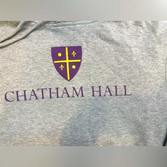 Chatham Hall sweatshirt, gray with logo, Pennant, size M - Picture 4 of 5